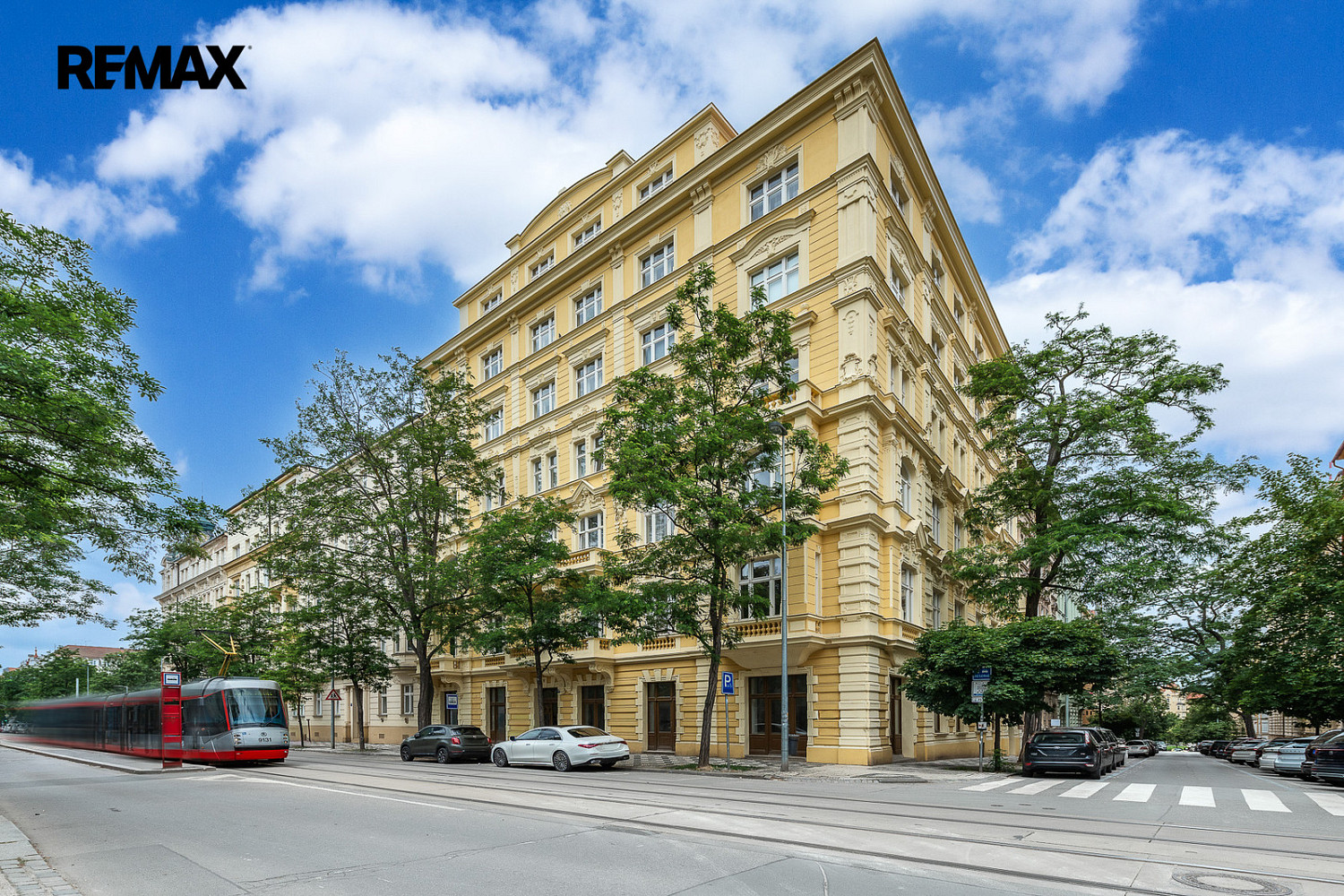 Prodej bytu 2+kk 57 m² — photo 2