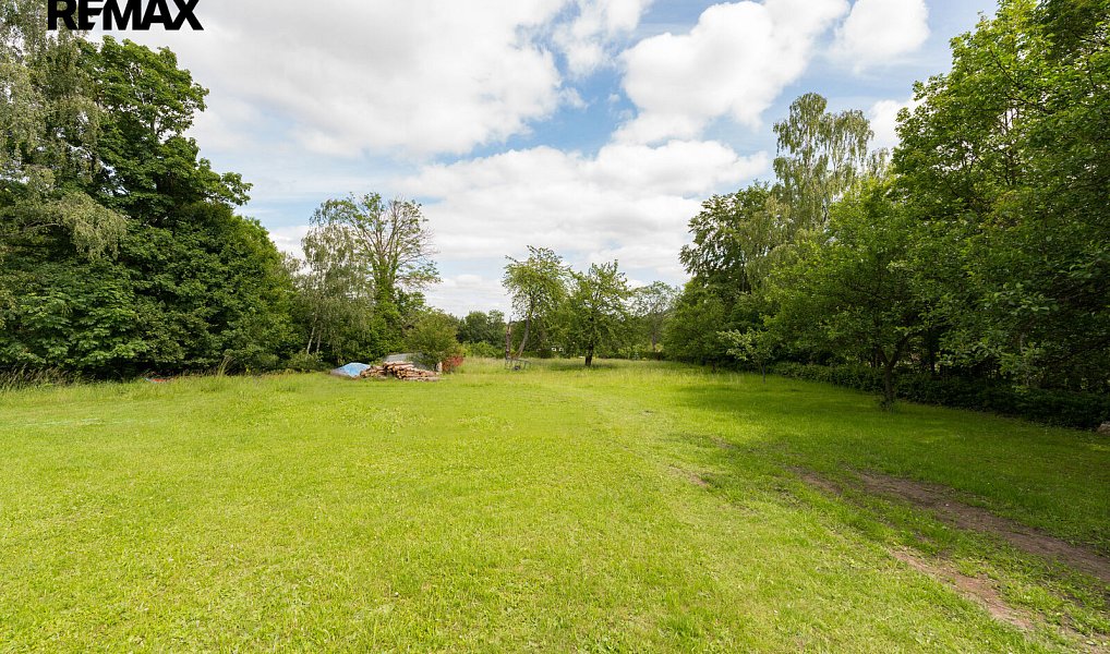 Prodej stavebního pozemku 1 000 m², Blatce – náhled fotky 3