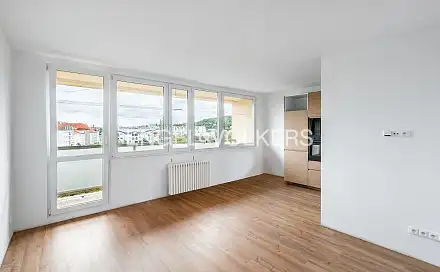 Pronájem bytu 3+kk 75 m², K Botiči, Praha 10 - Vršovice