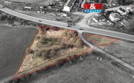 Prodej komerčního pozemku 3 819 m², Pelhřimov - Strměchy