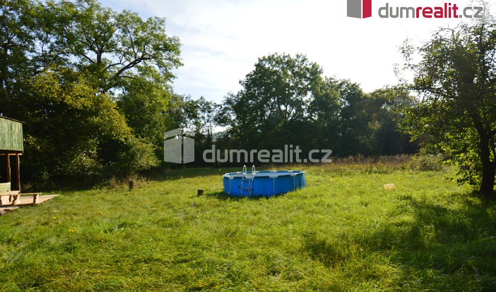 Prodej zahrady 2 444 m², Malé Žernoseky – náhled fotky 4