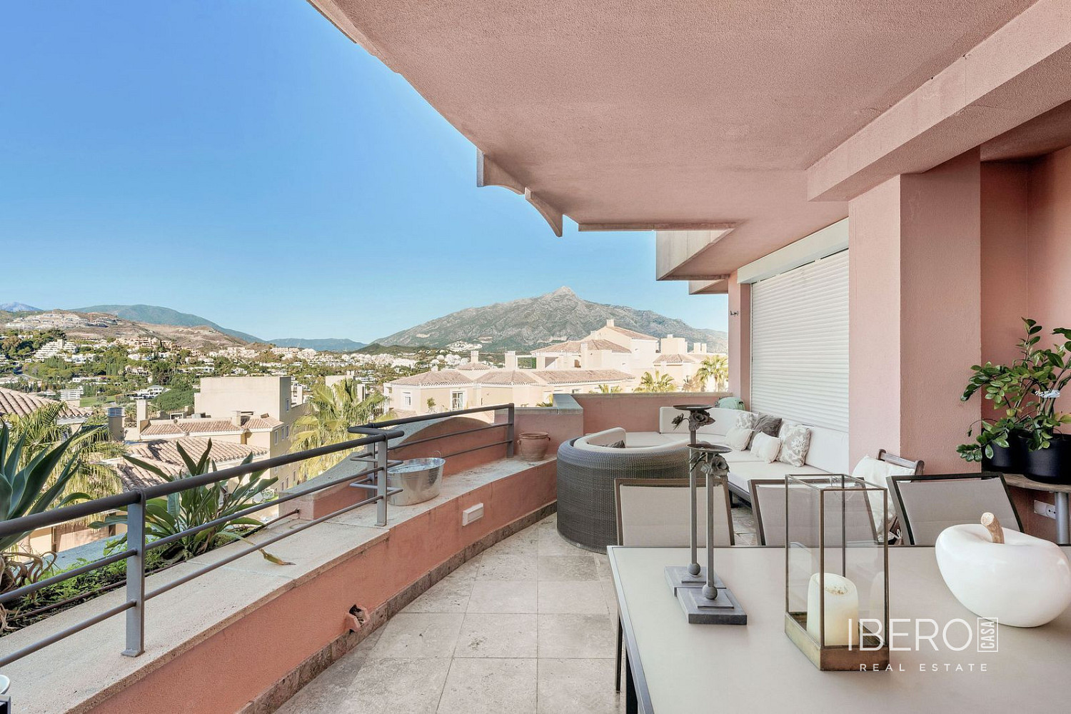 Piso 3+kk – Marbella, Nueva Andalucía - Vista 4