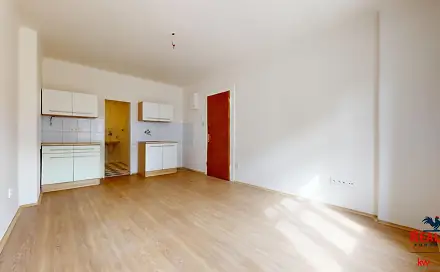 Prodej bytu 1+kk 28 m², Farského, Tábor