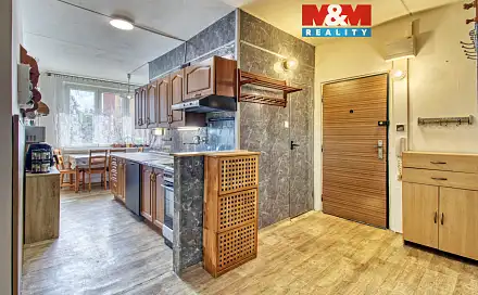 Prodej bytu 3+1 76 m², Kamenná, Chomutov