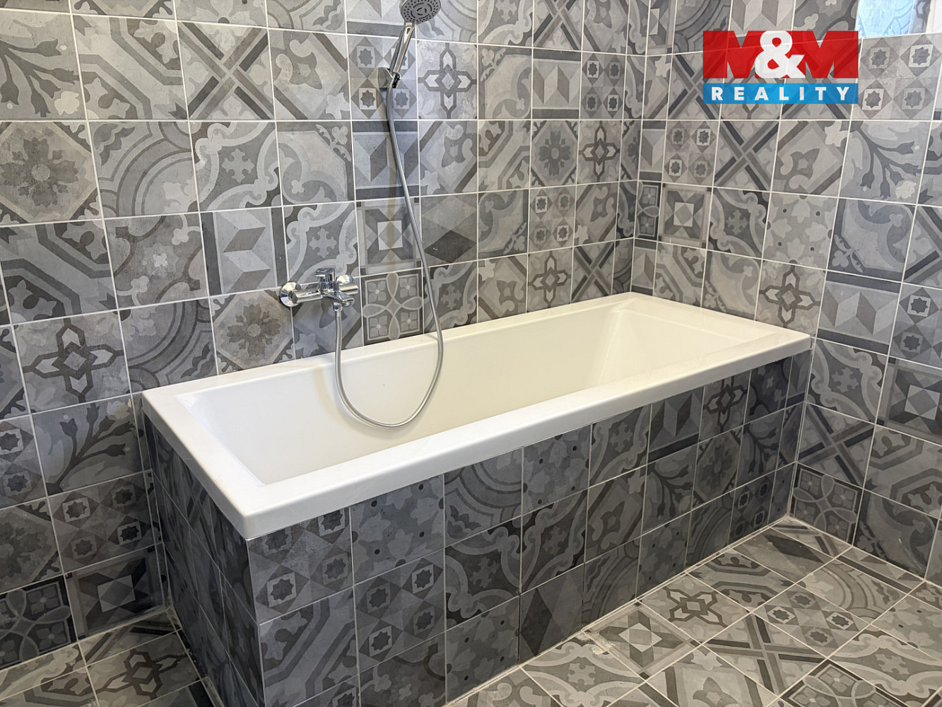 Pronájem bytu 2+1 69 m² – pohled 6