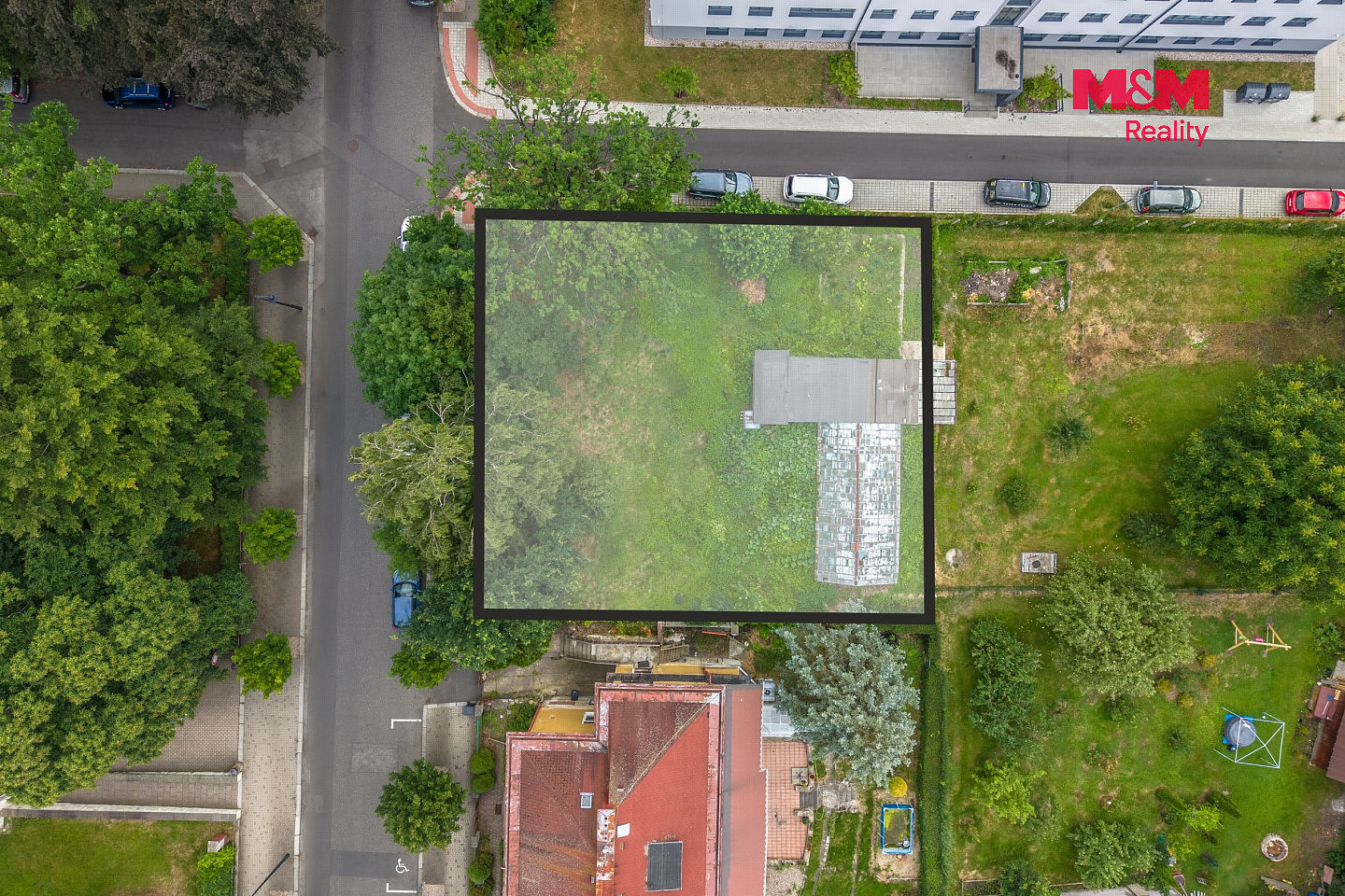 Prodej stavebního pozemku 763 m² — photo 2