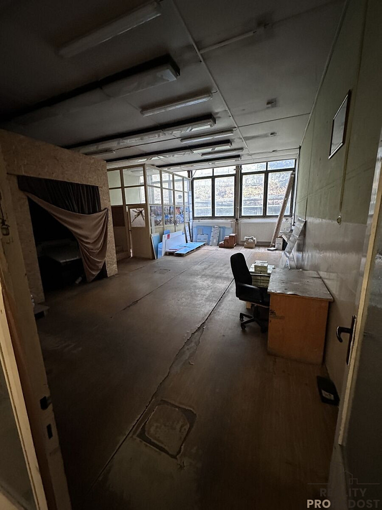 Pronájem výrobních prostor 138 m² – fotografie 4