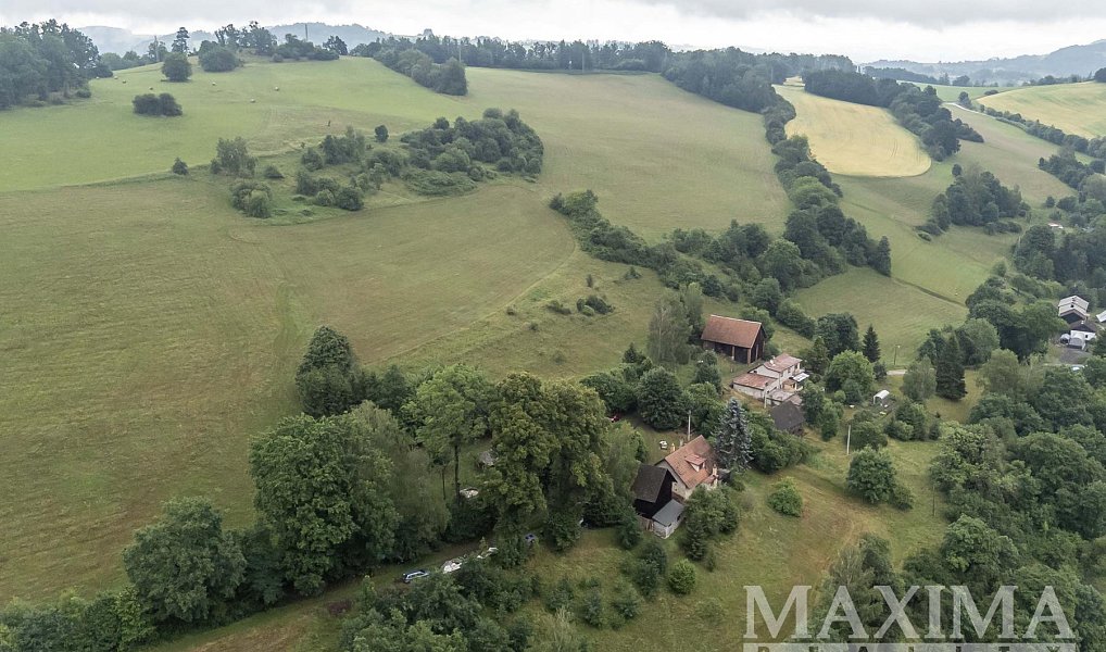 Prodej stavebního pozemku 4 517 m², Slaná – náhled fotky 5