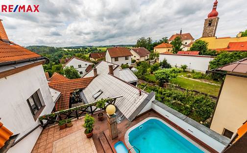 Prodej ubytovacího objektu 961 m², Bechyňovo náměstí, Přibyslav, okres Havlíčkův Brod