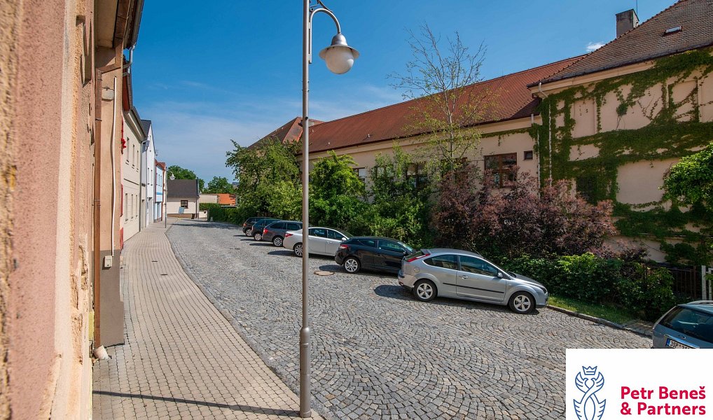 Prodej domu 189 m² s pozemkem 450 m², Rakovník – náhled fotky 23