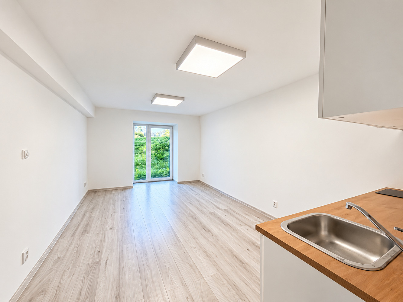 Pronájem kanceláře 25 m² – fotografie 4