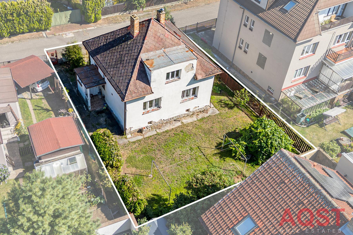 Prodej domu 212 m² s pozemkem 406 m² – fotografie 2