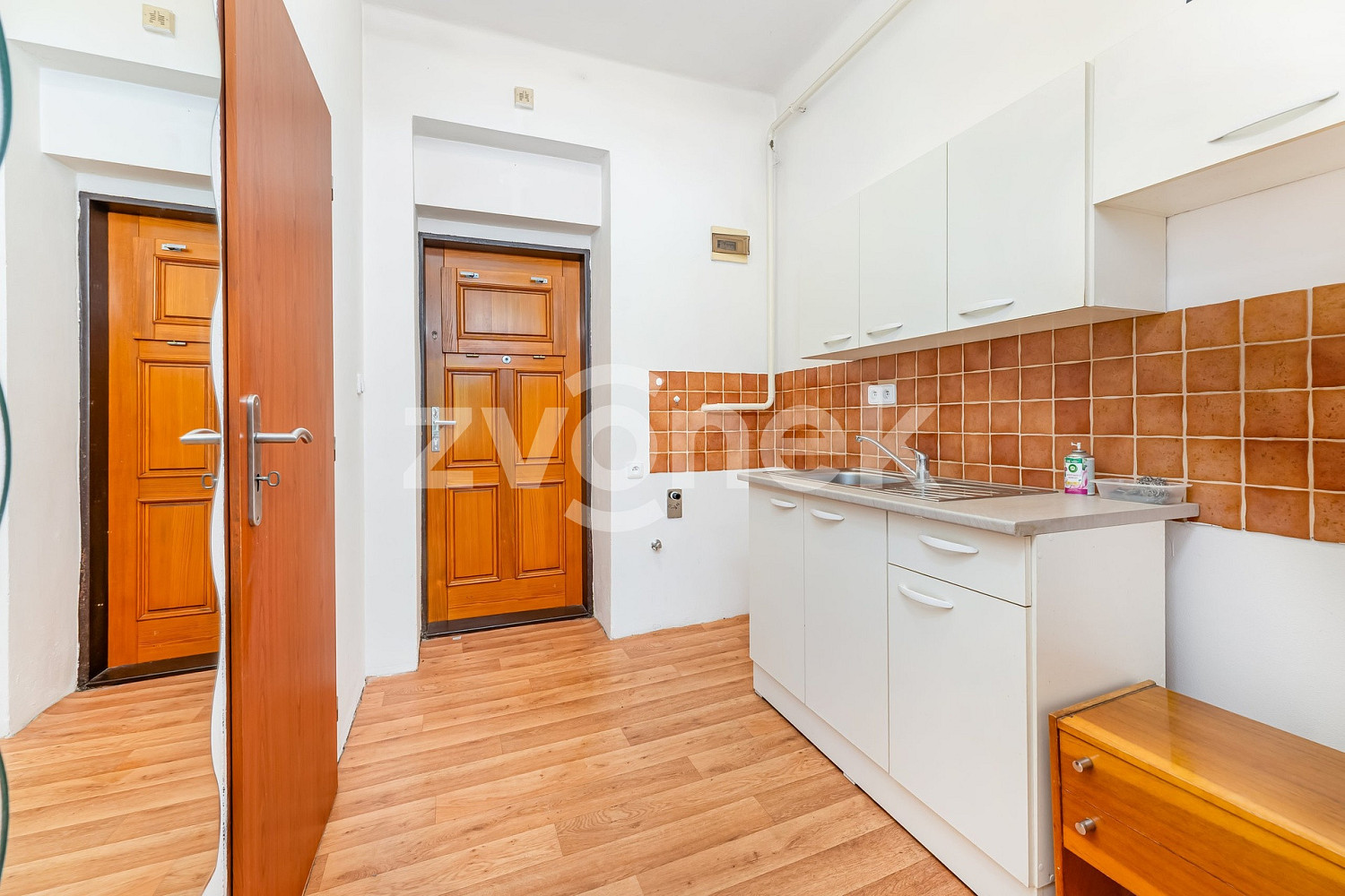 Prodej bytu 1+1 25 m² – fotografie 3