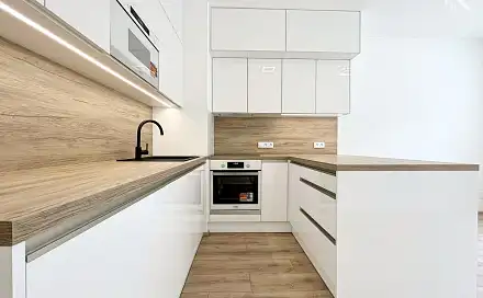 Pronájem bytu 1+kk 27 m²