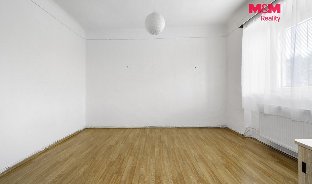 Prodej domu 120 m² s pozemkem 1 065 m², Uhersko – náhled fotky 9