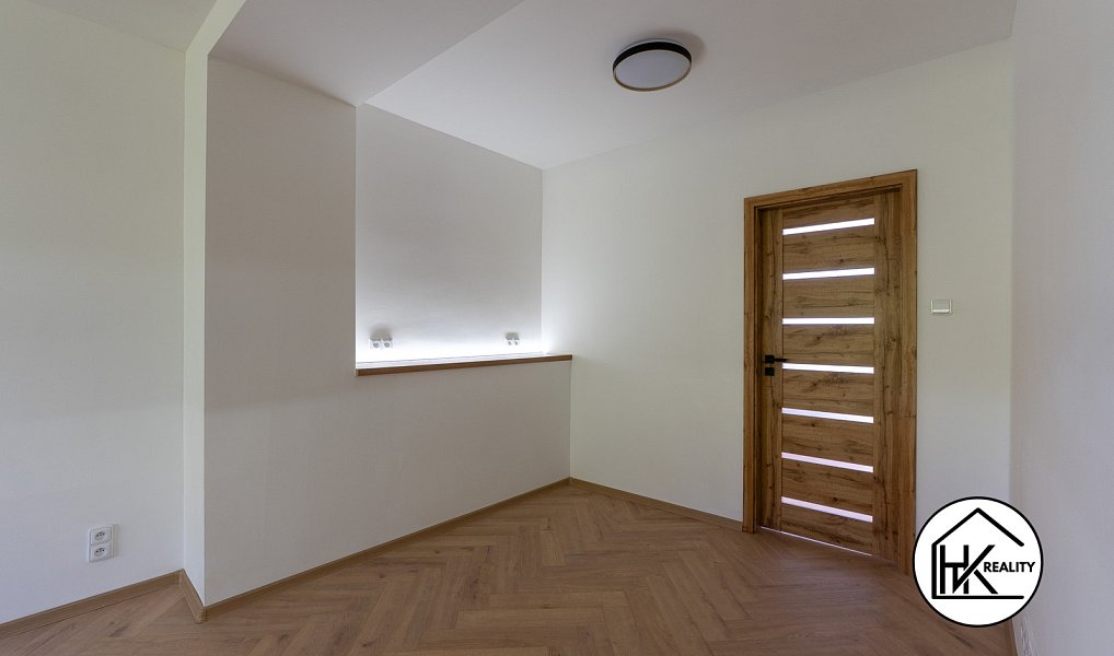 Prodej bytu 3+kk 50 m², Teplice – náhled fotky 15