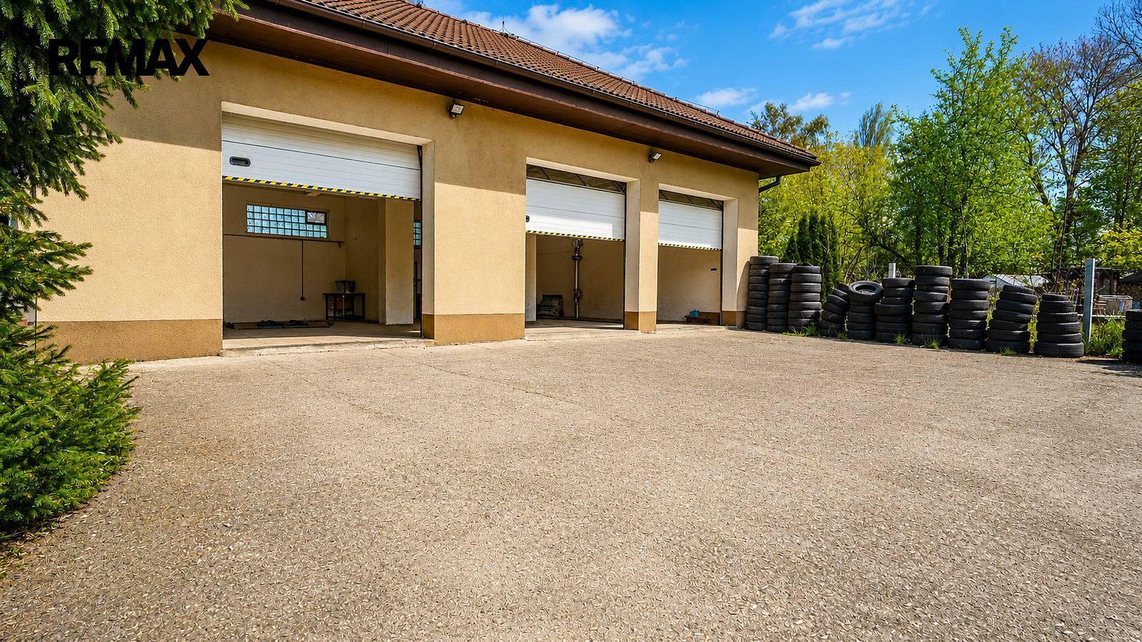 Prodej obchodních prostor 630 m²