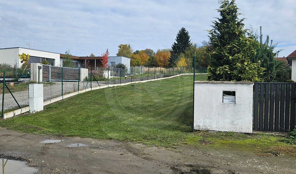 Prodej stavebního pozemku 814 m², Kamenný Újezd – náhled fotky 7