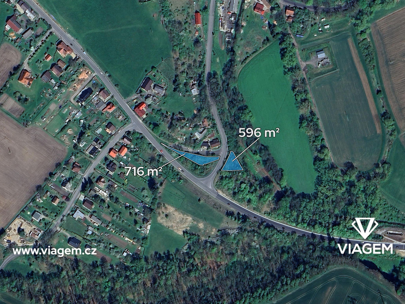 Prodej pole 874 m² – fotografie 2