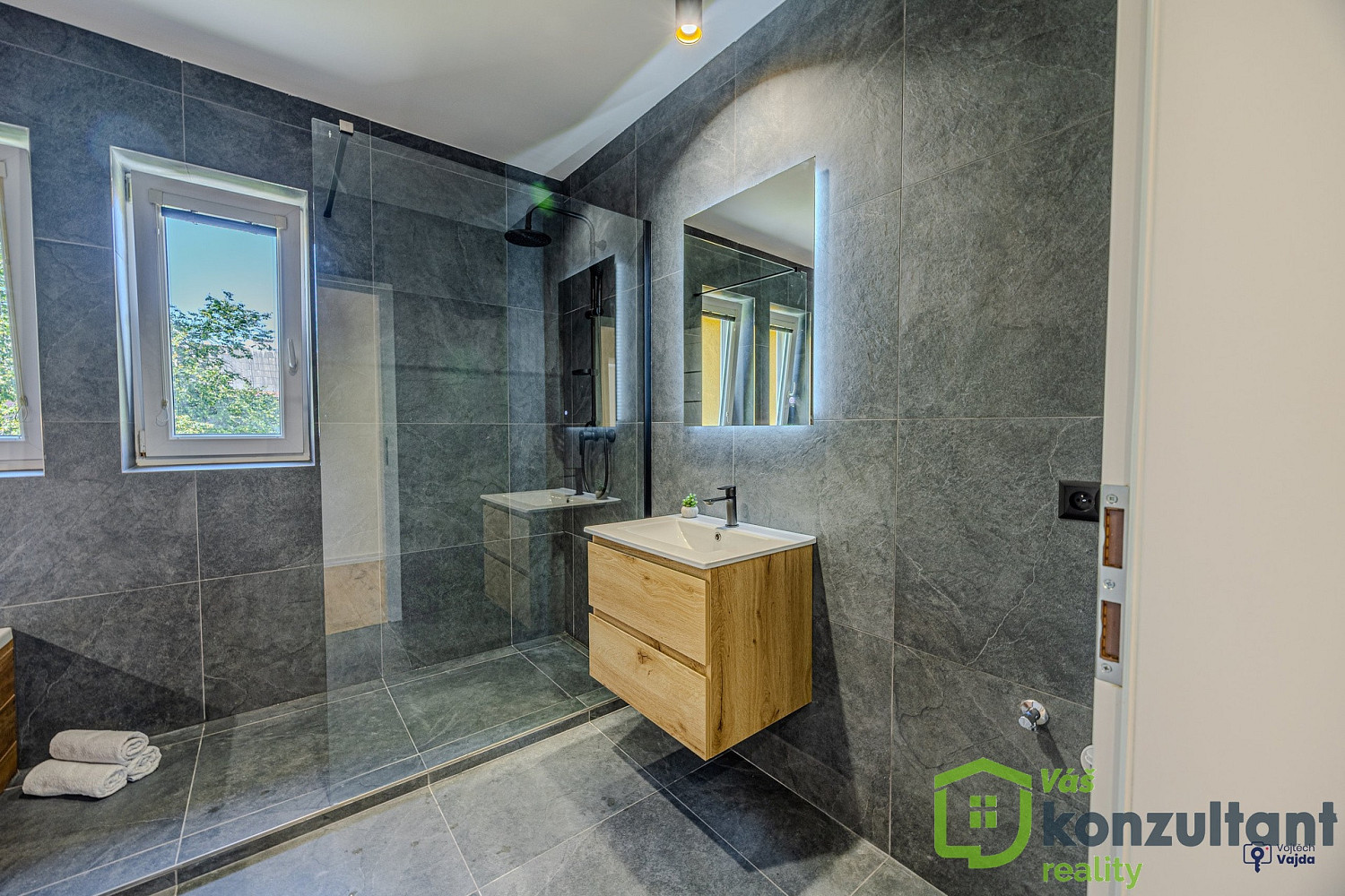 Prodej bytu 2+1 59 m² – fotografie 3