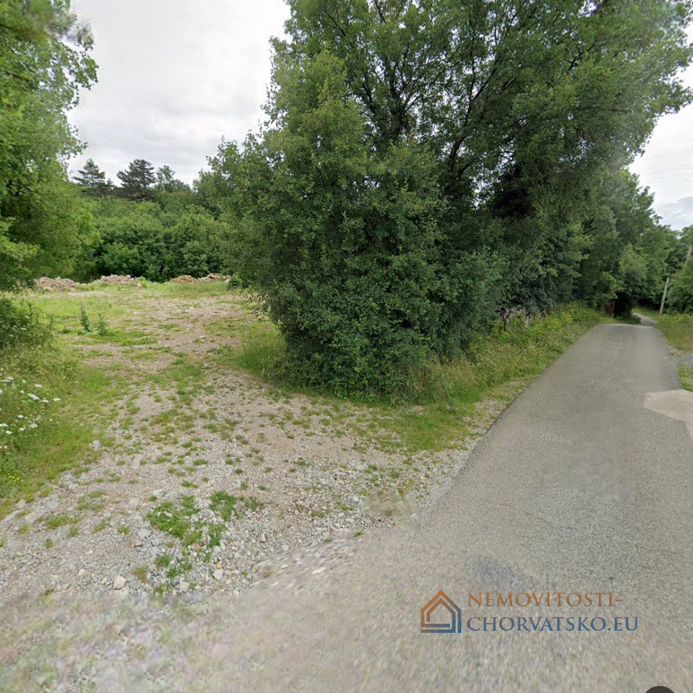 Prodej stavebního pozemku 2 385 m² - Ansicht 3