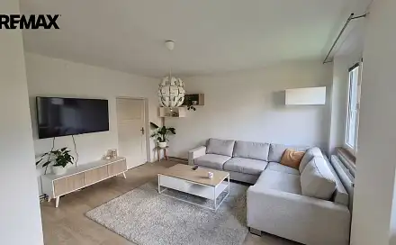 Prodej bytu 3+1 94 m², Ke Skalce, Chrustenice, okres Beroun