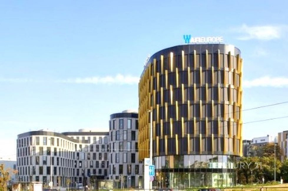 Pronájem kanceláře 188 m² – fotografie 3