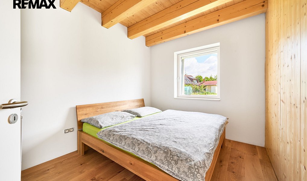 Prodej domu 110 m² s pozemkem 3 025 m², Hradec Králové – náhled fotky 12