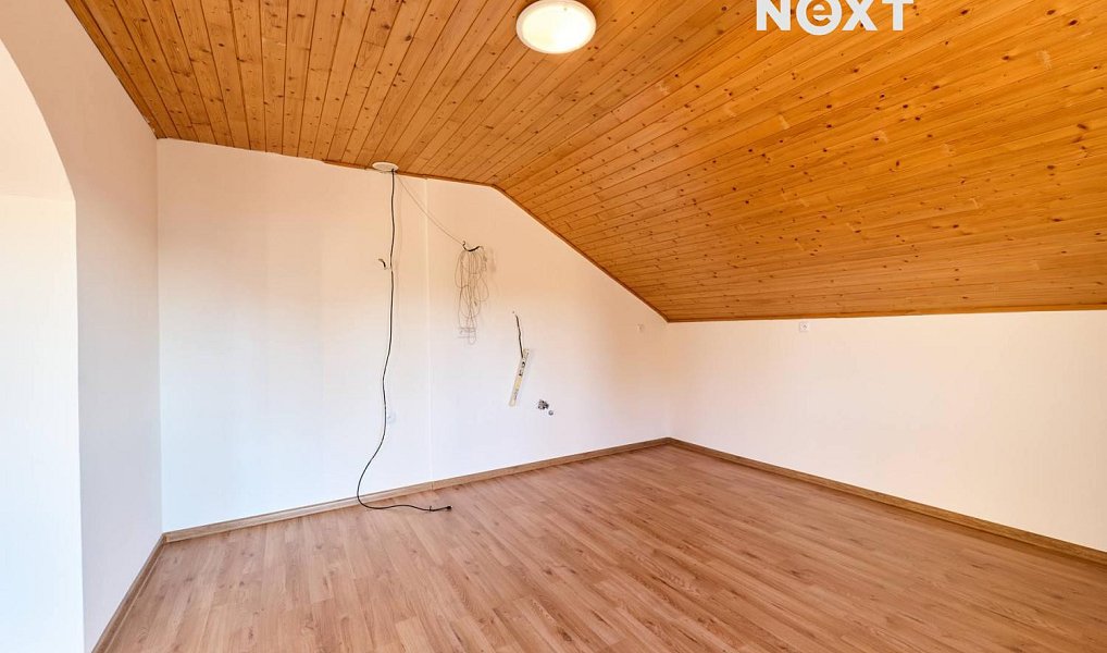 Prodej domu 180 m² s pozemkem 882 m², Býšť – náhled fotky 10