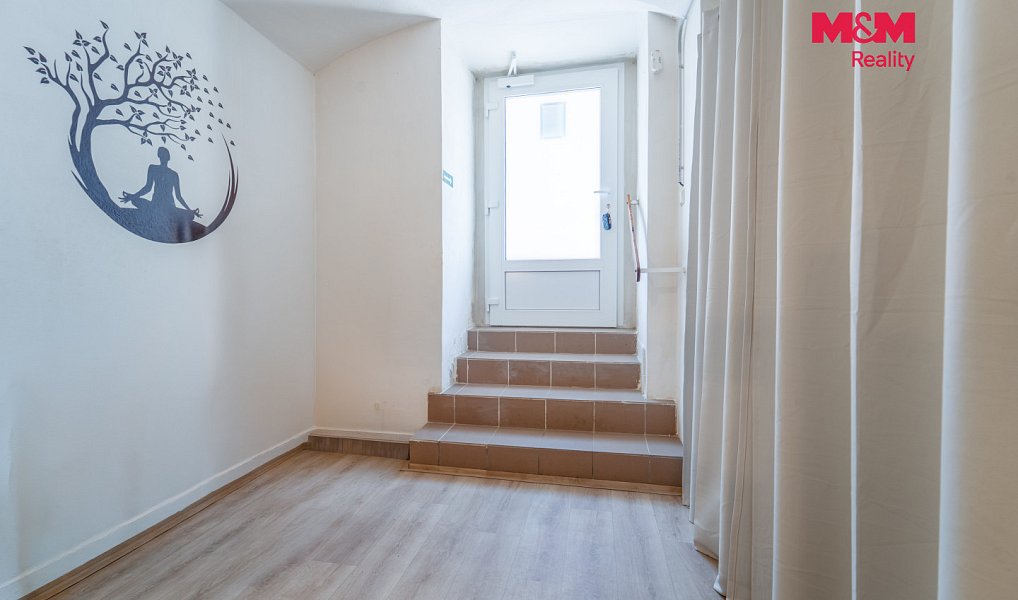 Pronájem obchodních prostor 109 m², Plzeň – náhled fotky 13