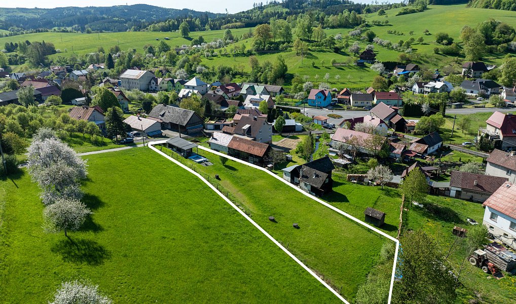 Prodej stavebního pozemku 1 654 m², Liptál – náhled fotky 2