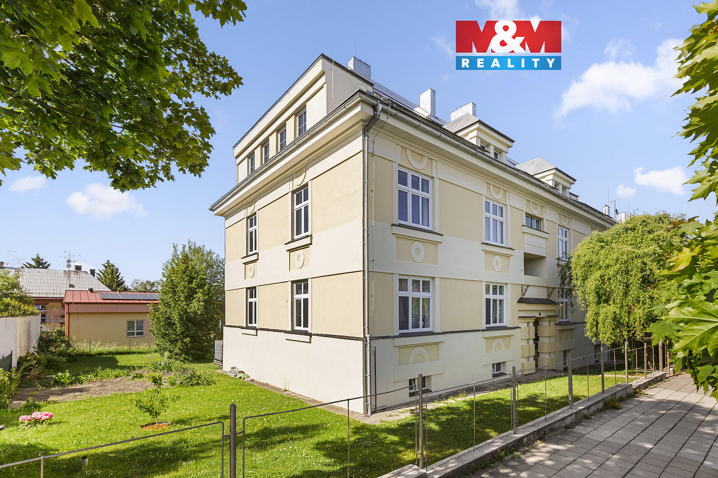Prodej bytu 2+1 64 m²
