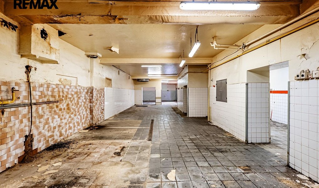 Pronájem obchodních prostor 205 m², Jindřichův Hradec – náhled fotky 7