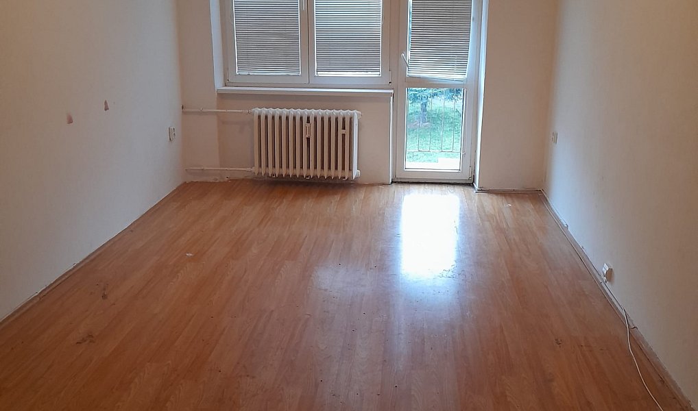 Pronájem bytu 2+1 57 m², Bukovany – náhled fotky 2