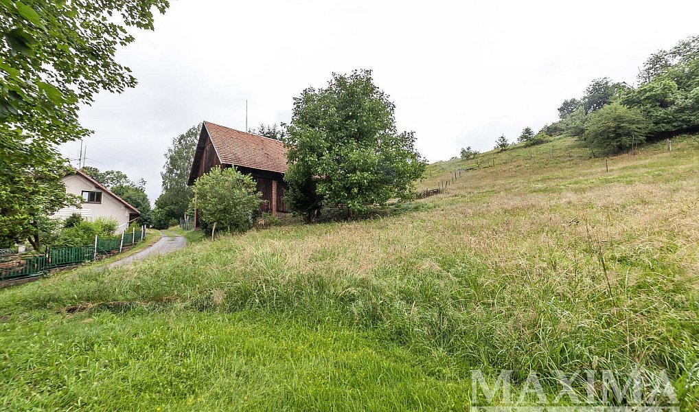 Prodej stavebního pozemku 4 517 m², Slaná – náhled fotky 18