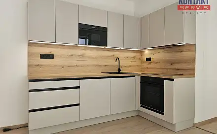 Pronájem bytu 2+kk 47 m², Hálkova, České Budějovice - České Budějovice 3