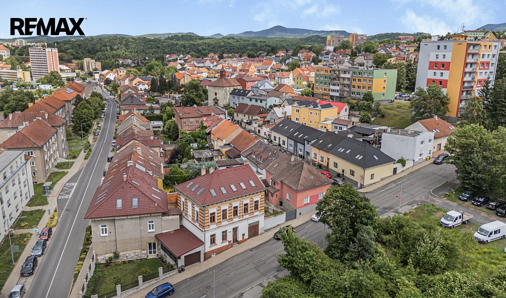 Prodej domu 220 m² s pozemkem 208 m², Bílina – náhled fotky 32