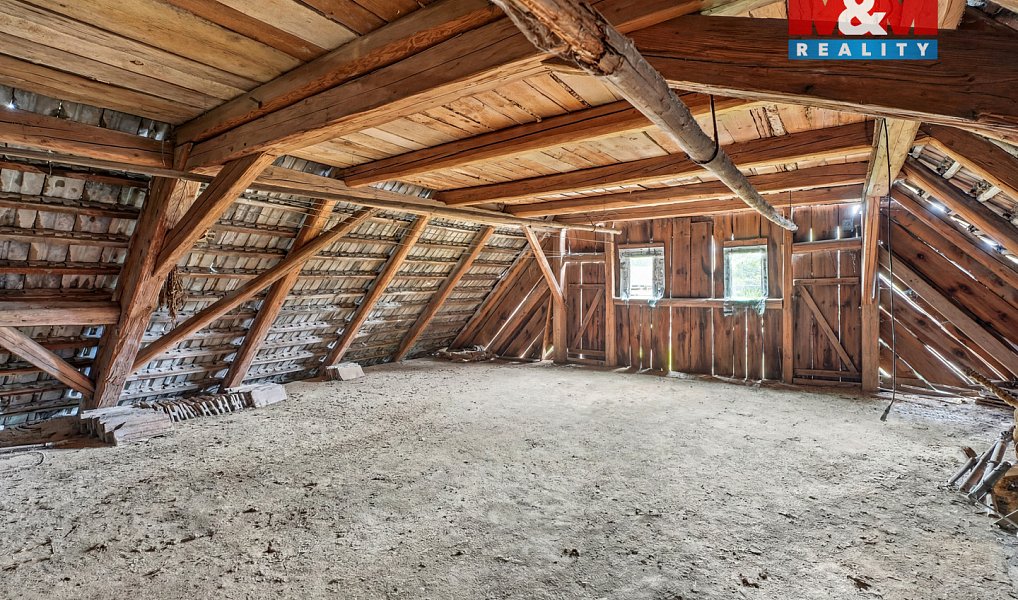 Prodej domu 248 m² s pozemkem 1 016 m², Blíževedly – náhled fotky 14