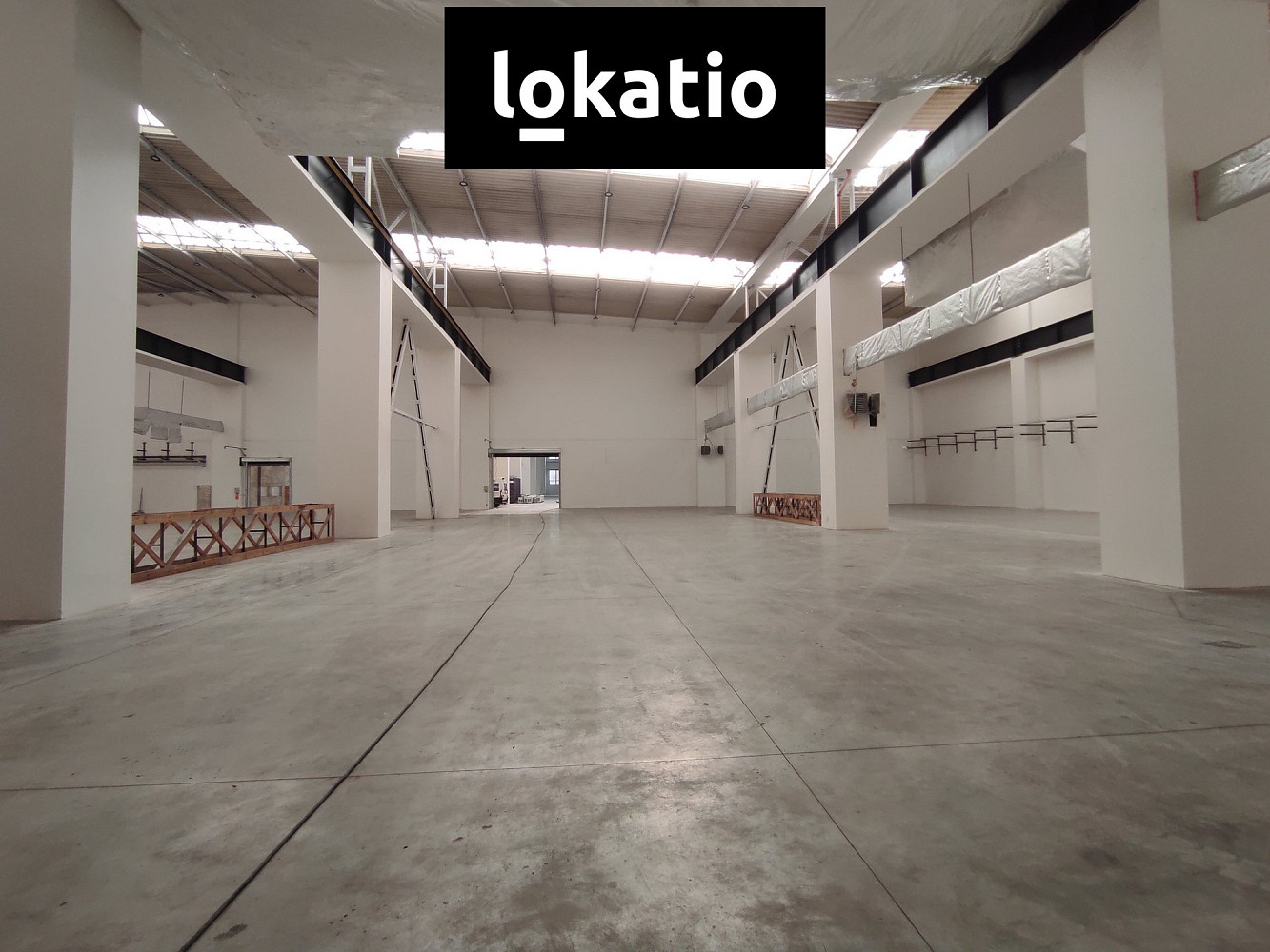 Pronájem skladovacích prostor 2 465 m² — photo 4