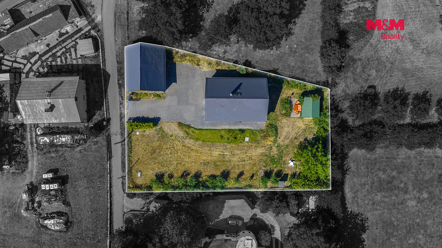 Prodej domu 112 m² s pozemkem 1 705 m² – fotografie 3