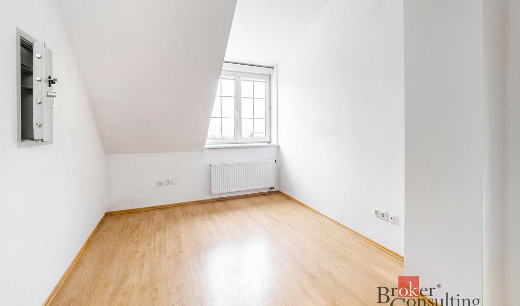 Prodej domu 230 m² s pozemkem 1 214 m², Srubec – náhled fotky 13