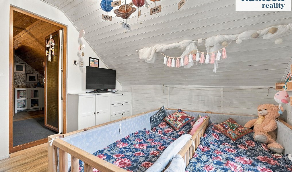 Prodej domu 120 m² s pozemkem 1 247 m², Zlín – náhled fotky 11