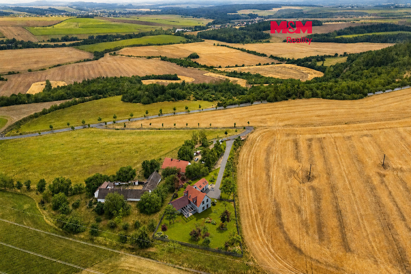 Prodej stavebního pozemku 3 359 m² – fotografie 2