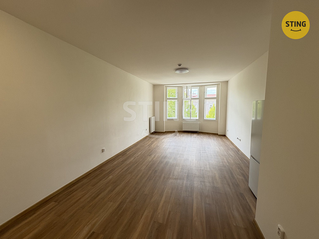 Pronájem bytu 1+kk 47 m² – fotografie 2