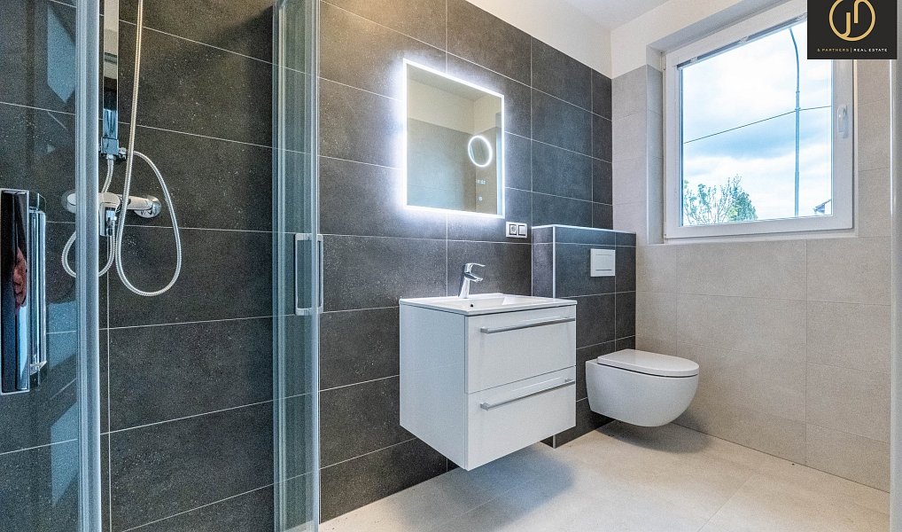 Prodej domu 209 m² s pozemkem 630 m², Kladno – náhled fotky 9