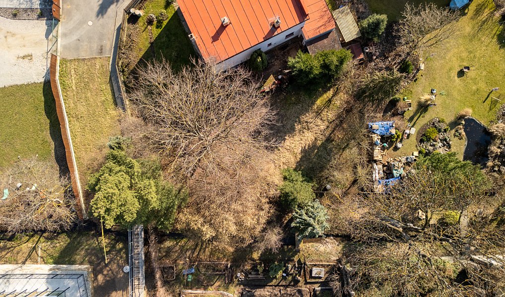 Prodej stavebního pozemku 360 m², Králův Dvůr – náhled fotky 10