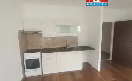 Pronájem bytu 1+kk 32 m²