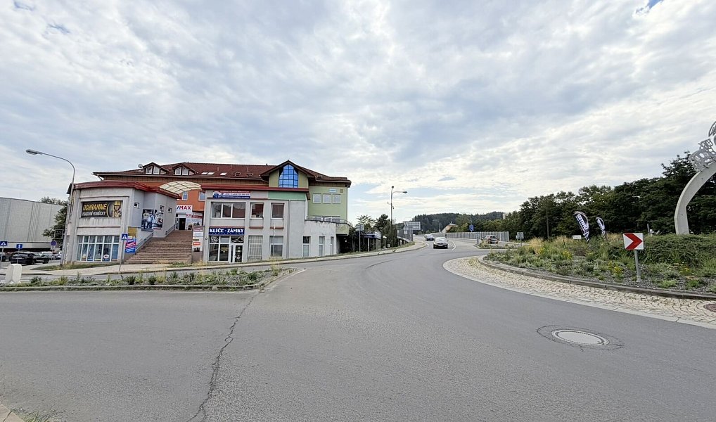 Pronájem obchodních prostor 17 m², Vsetín – náhled fotky 9