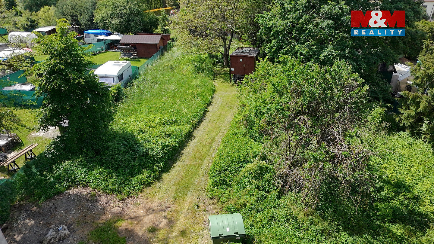 Prodej stavebního pozemku 825 m² — photo 4