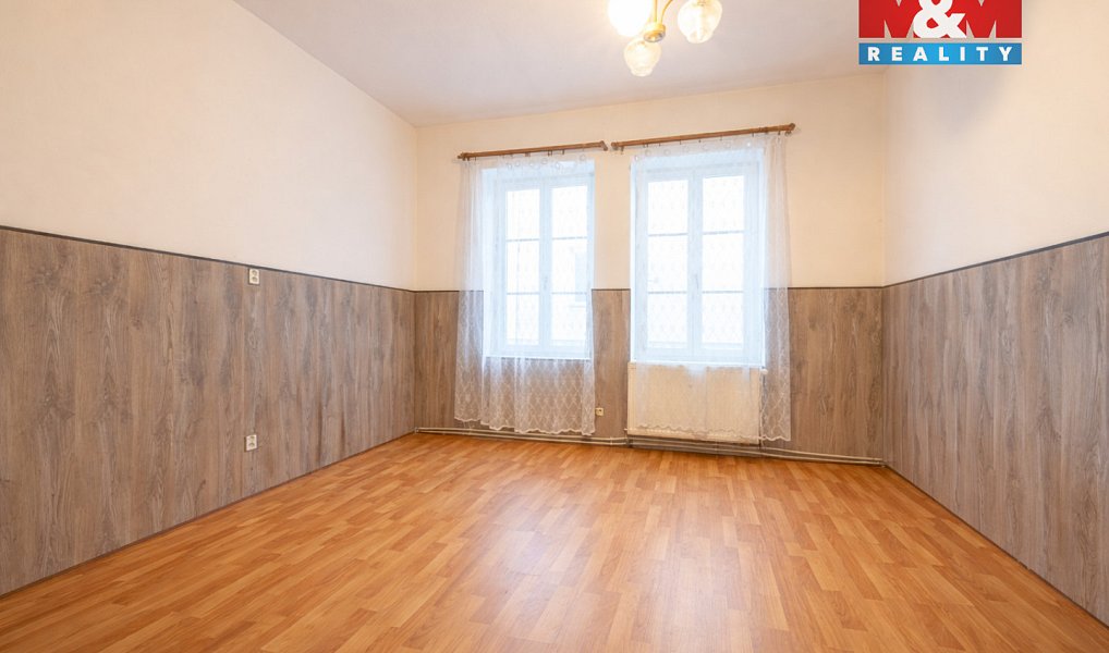 Prodej bytu 4+1 97 m², Nový Bor – náhled fotky 9